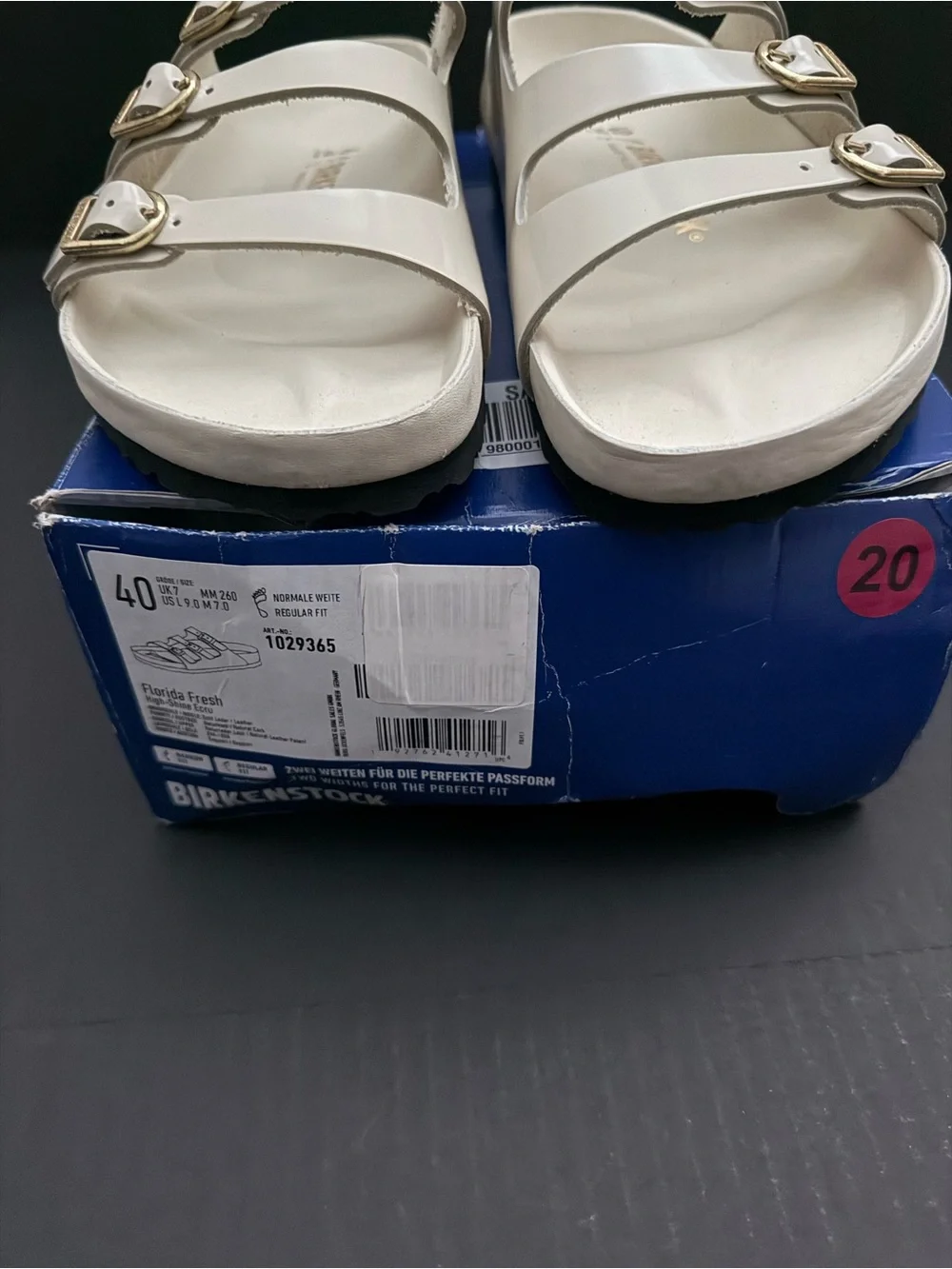 Birkenstock Florida Fresh Sandal in Ecru with Gold Buckles Size 9 NEW